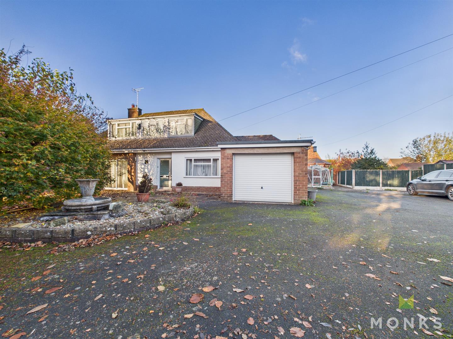 Hidcote Weston Avenue, Oswestry, SY11 2BH For Sale